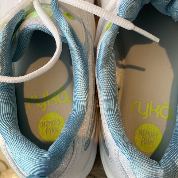 NWOT Ryka Teanna V1 SVW White Sneakers Shoes Athletic Women’s Sz 7.5 Memory Foam - Picture 7 of 7